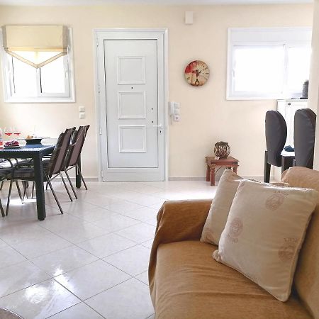 Tini'S Apartment Nea Iraklitsa Εξωτερικό φωτογραφία