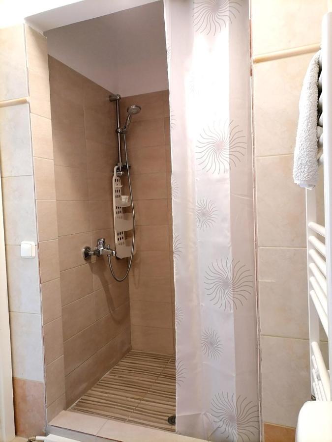 Tini'S Apartment Nea Iraklitsa Εξωτερικό φωτογραφία