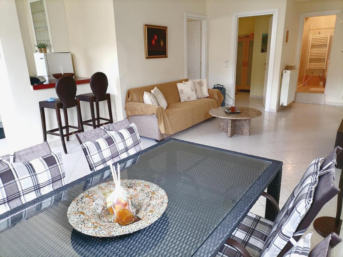 Tini'S Apartment Nea Iraklitsa Εξωτερικό φωτογραφία